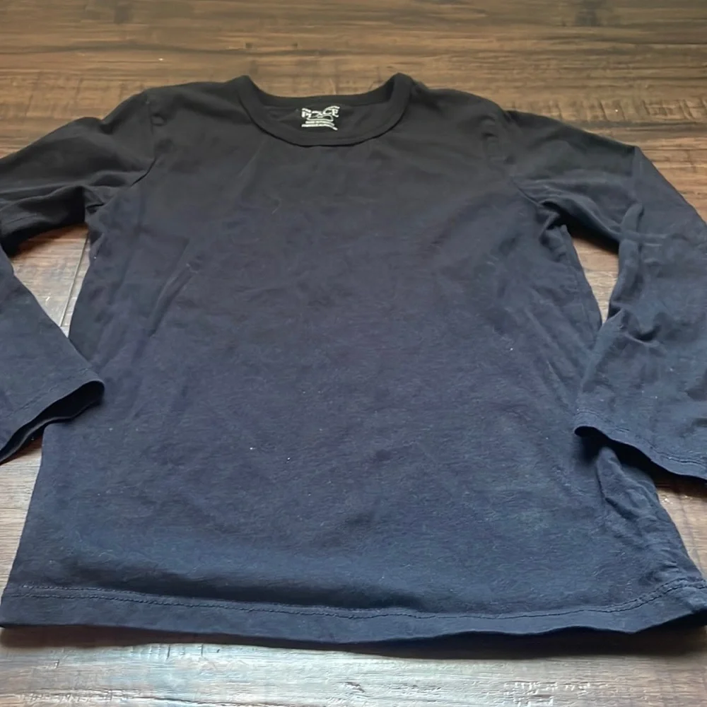 Sz 5T Childrens Place black tee